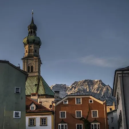 Apartment Bettelwurf-suite Fussenegger Hall in Tirol